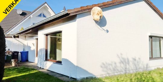 Königslutter - Einfamilienhaus-Bungalow auf Eigentumsgrundstück mit Garage und Keller