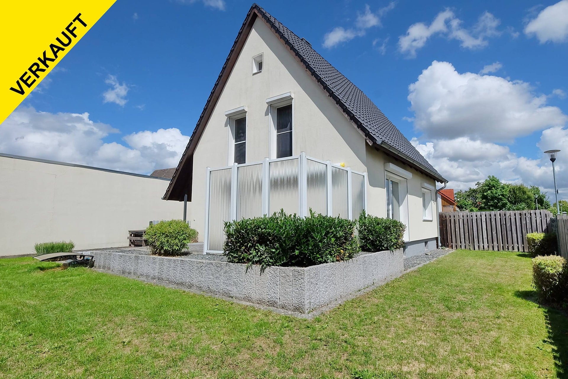 Wolfenbüttel Einfamilienhaus mit Keller und Doppelgarage